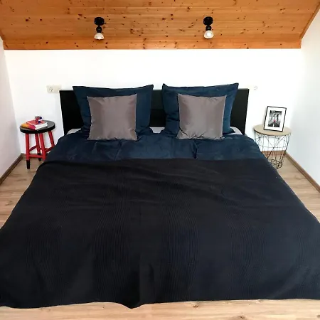Cili's Balaton Apartament Vonyarcvashegy