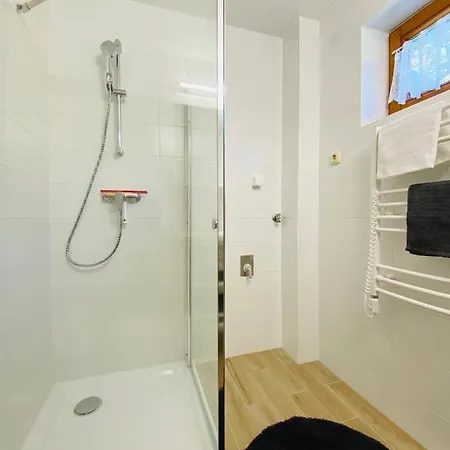 Cili's Balaton Apartament Vonyarcvashegy