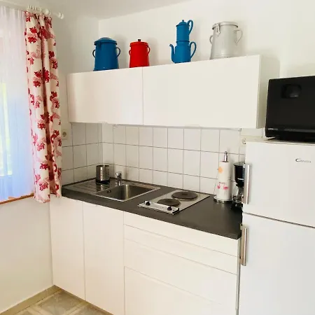 Cili's Balaton Apartament *