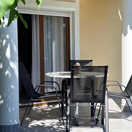 Cili's Balaton Apartament Vonyarcvashegy